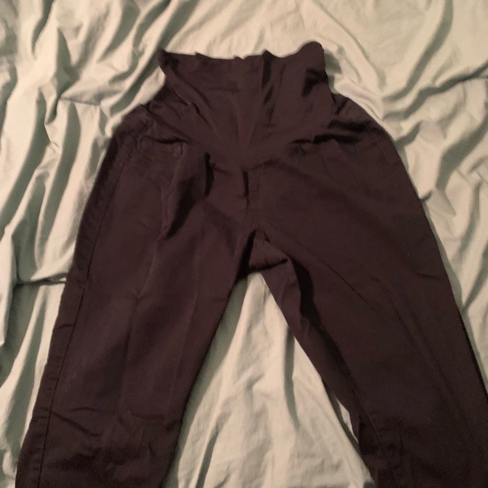 Maternity stretchy pants